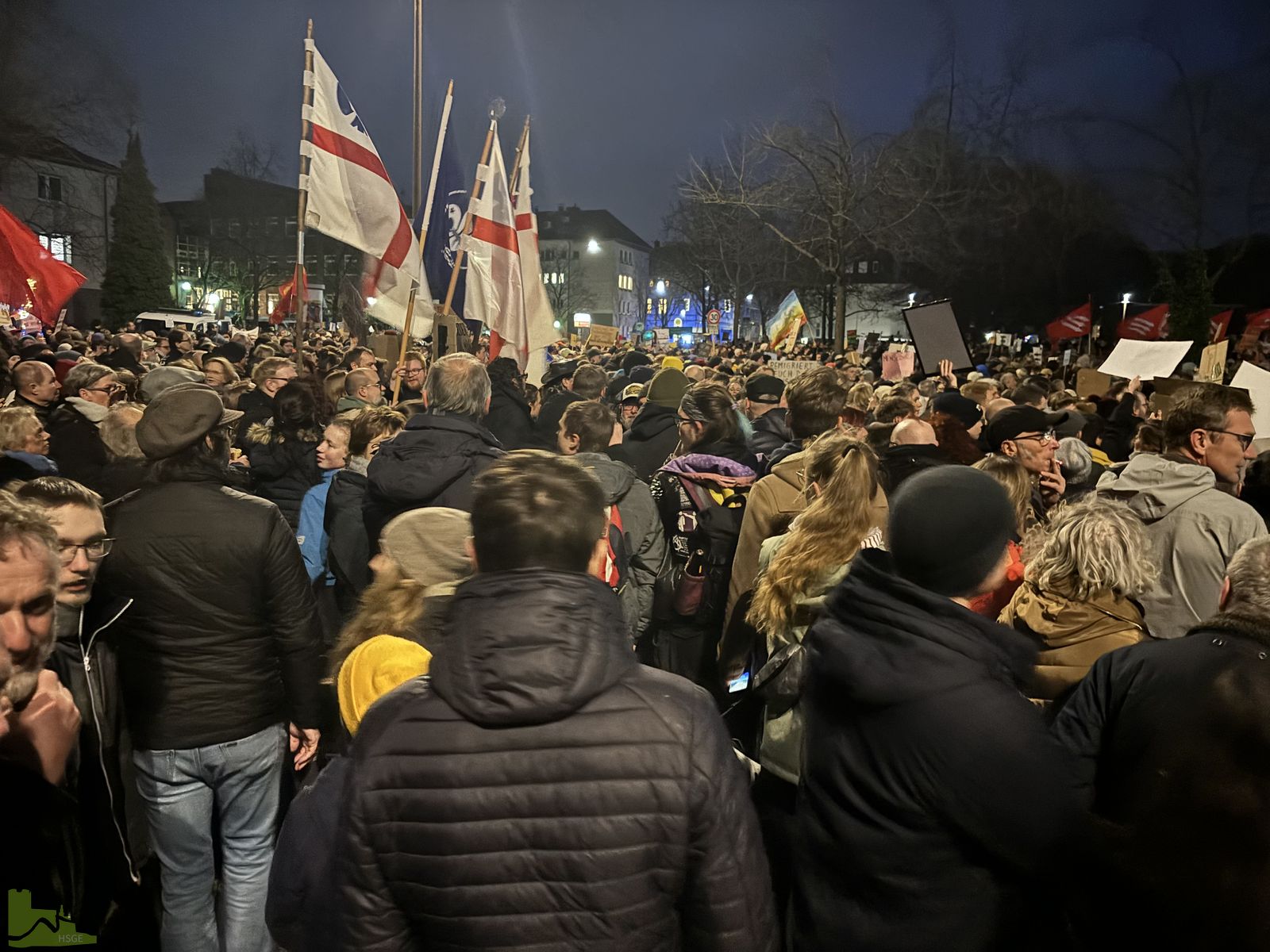 4000 Wittener demonstrieren gegen Rechts – und die Hardenstein ist dabei